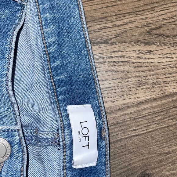 Loft jeans like new ultra high rise size 6 cargo pocket - Picture 5 of 5